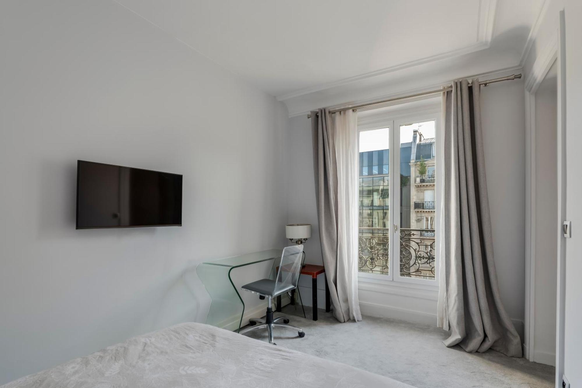 Appartamento 4 Bedroom Avenue Kleber